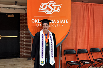 Eyes on the prize: Optician overcomes reading disability to earn her degree